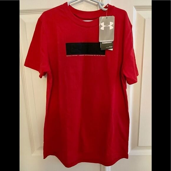 NWT Under Armour Kids Football Branded Stacked Tee - Picture 3 of 5
